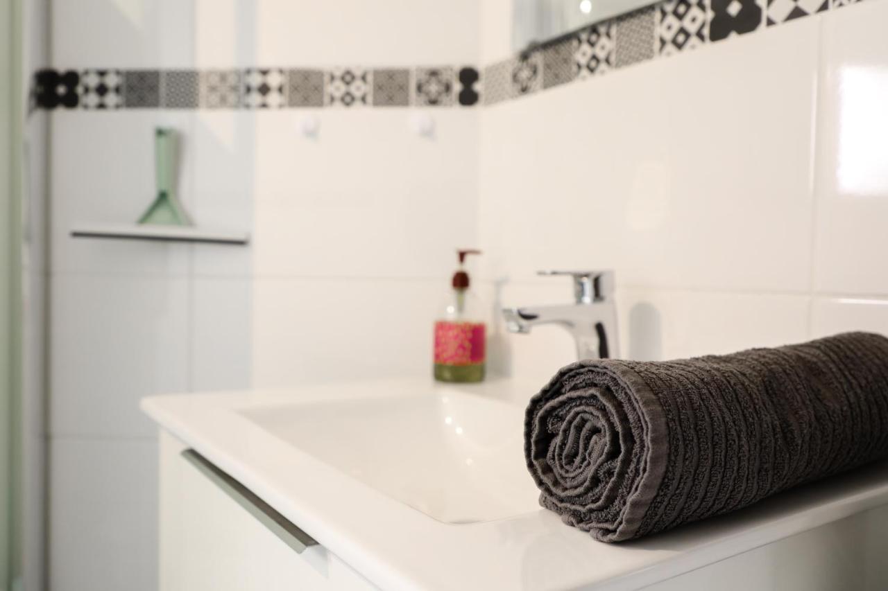 Appart Cosy Entre Vieux Port Et Marche Central 拉罗歇尔 外观 照片